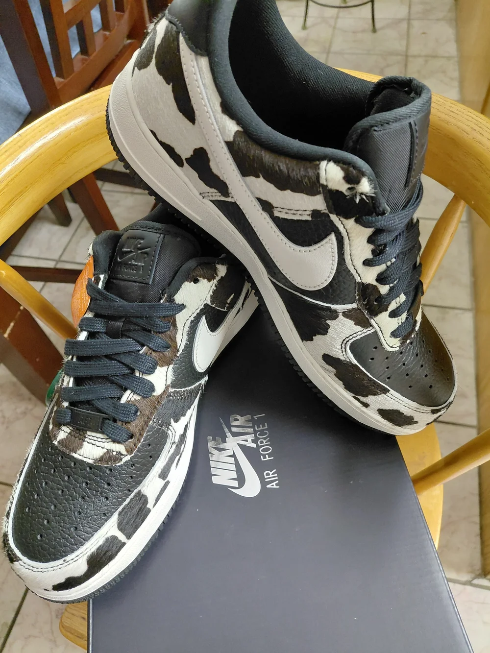 Brand New Nike Air Force 1 Low Cow Print - Black/White/Brown